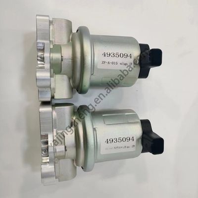2010년에 Cummins QSX15 ISX15 및 Caterpillar에 대한 전자 연료 펌프 4935094 P76916